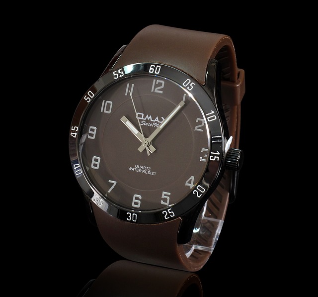 male-watch-144648_640.jpg